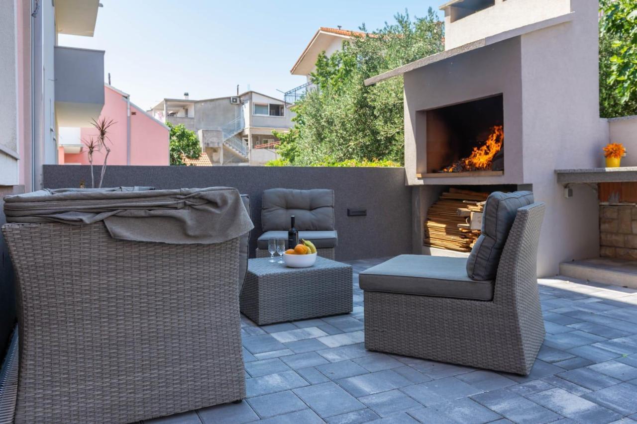 Apartments Pasalic Kastela Exterior photo